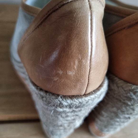 The kooples grey suede/leather Wedged Sandals Size Uk 7 new with defects - Picture 5 of 8